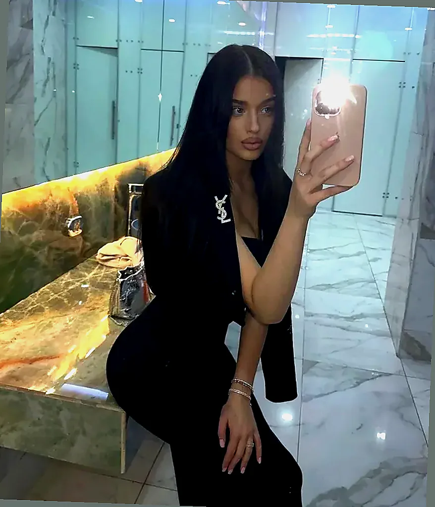 Vivien - İzmir Çeşme Alaçatı profil fotoğrafı 4